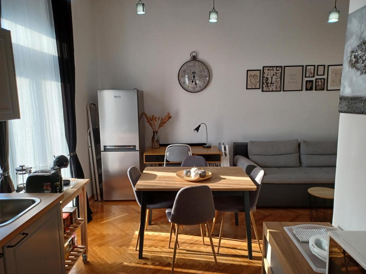 Apartment Hesperia Záhřeb Exteriér fotografie