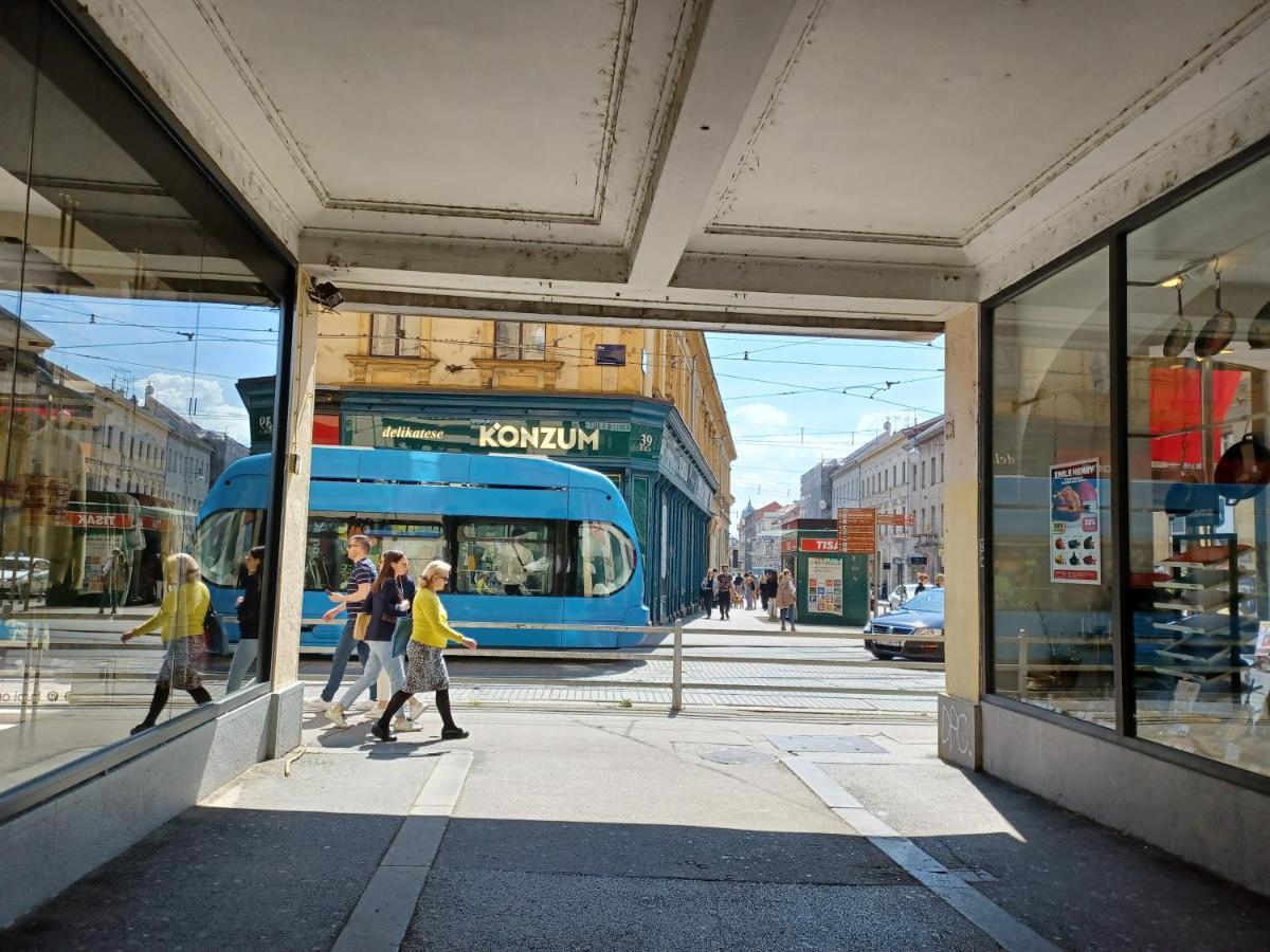 Apartment Hesperia Záhřeb Exteriér fotografie