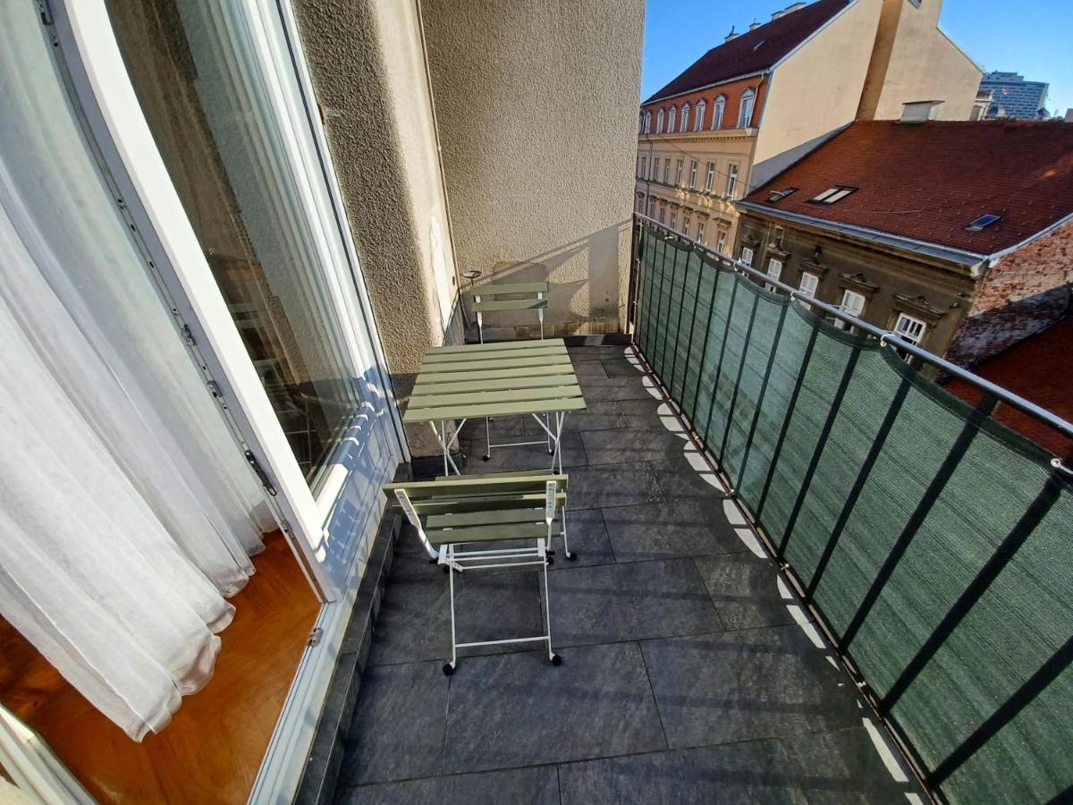 Apartment Hesperia Záhřeb Exteriér fotografie
